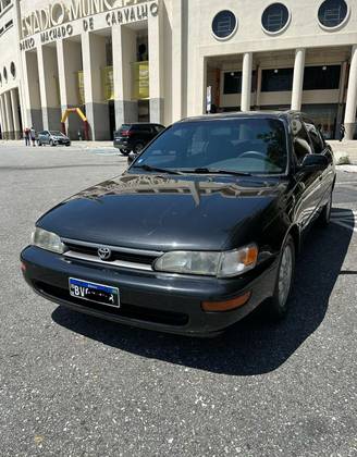 TOYOTA COROLLA 1.8 LE 16V GASOLINA 4P MANUAL